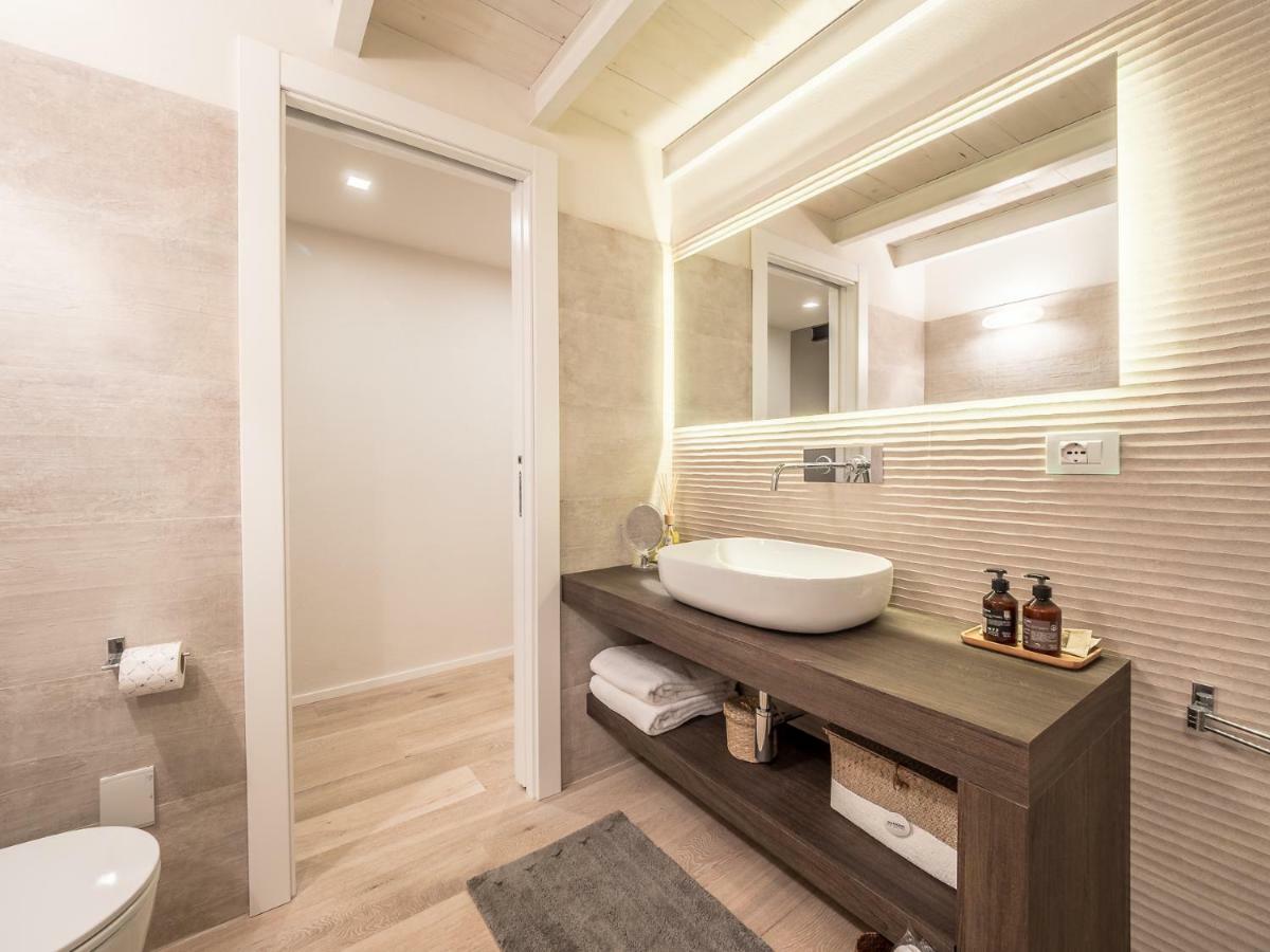 My Luxury Suites Savona Exterior photo
